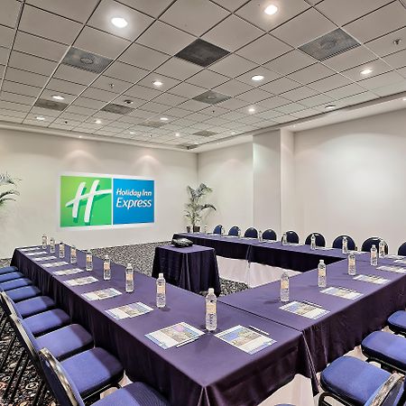 Holiday Inn Express Villahermosa By Ihg Kültér fotó