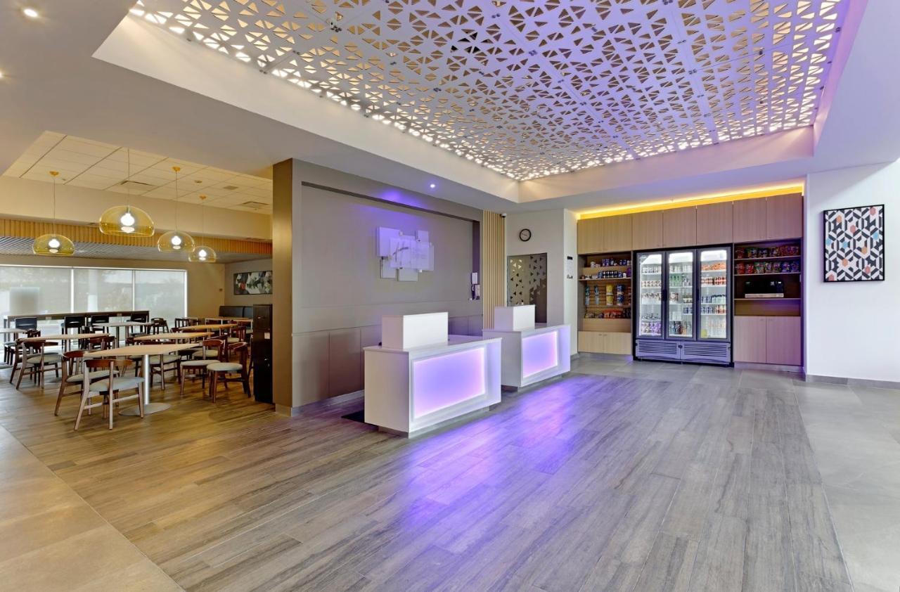 Holiday Inn Express Villahermosa By Ihg Kültér fotó